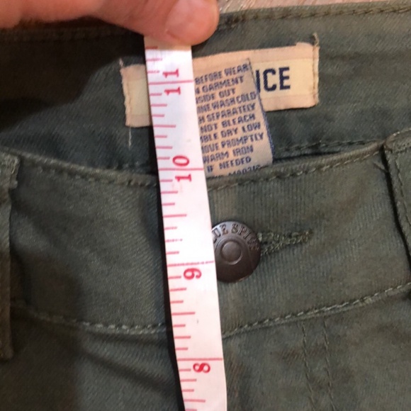 Blue Spice High Rise Cropped Raw Hem Jeans - Picture 6 of 7